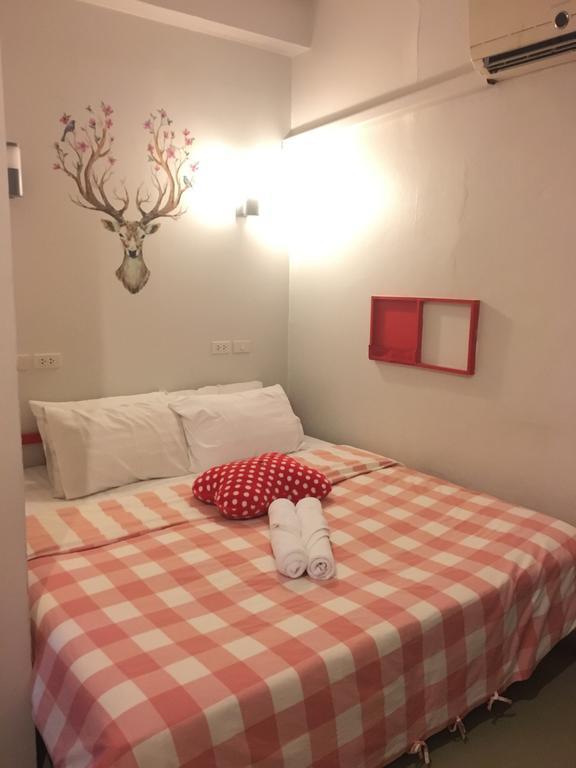 Jellybean Ezy Hostel Sathorn Μπανγκόκ Εξωτερικό φωτογραφία