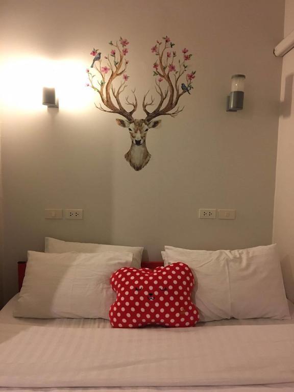 Jellybean Ezy Hostel Sathorn Μπανγκόκ Εξωτερικό φωτογραφία