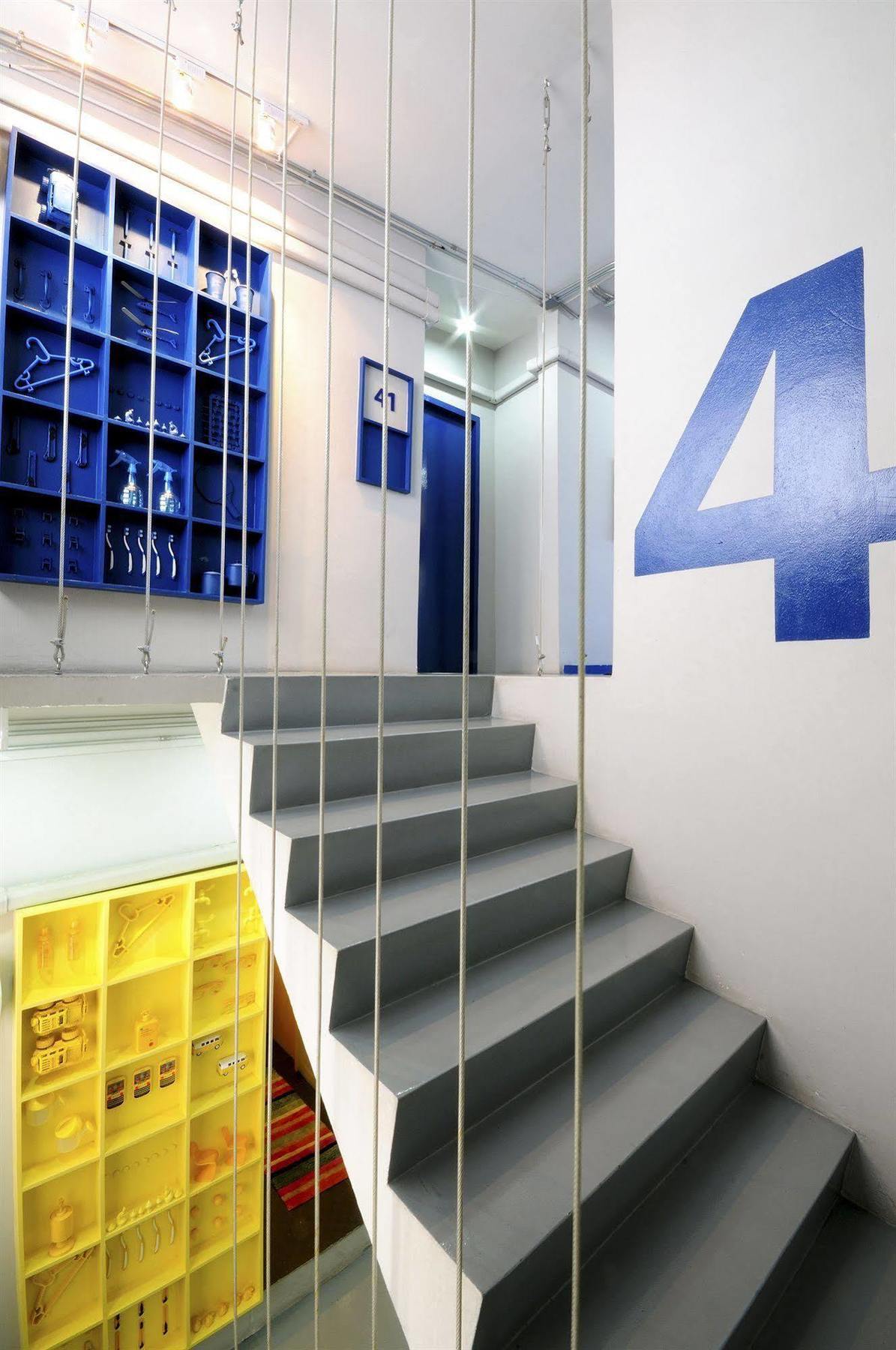 Jellybean Ezy Hostel Sathorn Μπανγκόκ Εξωτερικό φωτογραφία