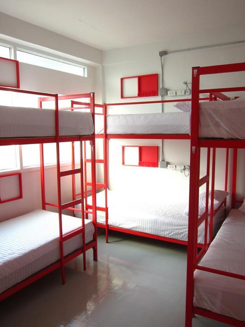 Jellybean Ezy Hostel Sathorn Μπανγκόκ Εξωτερικό φωτογραφία